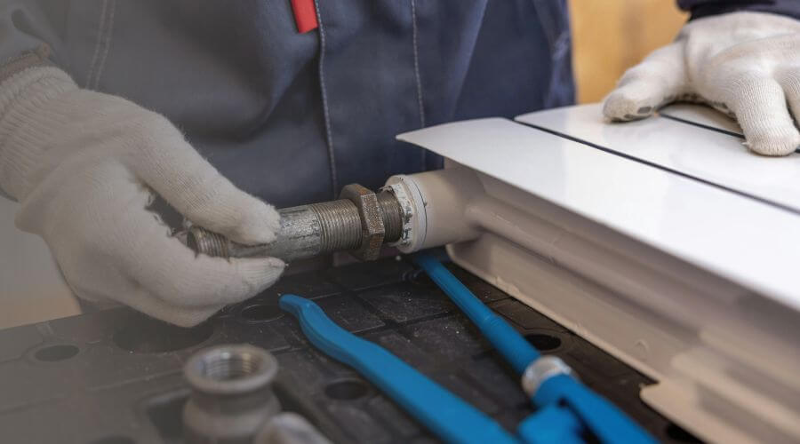 Professional water heater repair services in Oskaloosa, IA